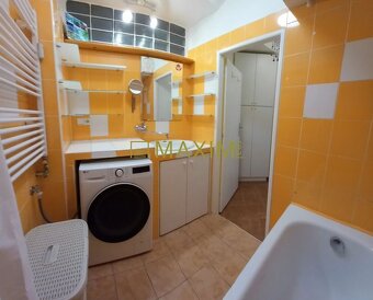 Ponúkame 2 izbový byt na ulici Ružová dolina v Bratislave - 8