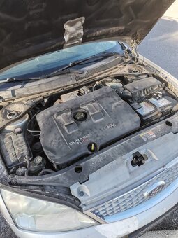 Rezervované Ford Mondeo MK3 2.0 TDCi 85 kW. - 8