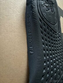 Adidas Yeezy Boost 350 V2 - 8