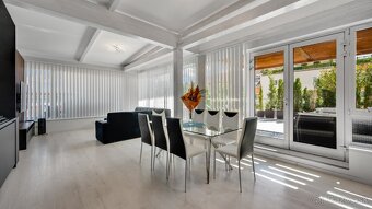 Luxusný byt s priestrannou terasou a jakuzzi - 8