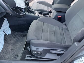 VW Golf variant 1,5 tsi - 8