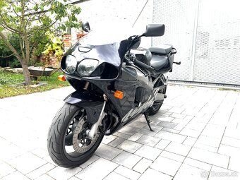 Kawasaki zx7r ( barva mica ) cz tp - 8