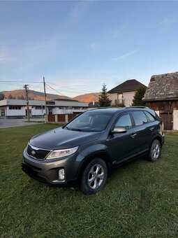 Kia Sorento 2.2 CRDI 4x4 A/T6 RV2015 - 8
