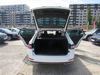 Škoda Superb Combi 1.4 TSI, 160 kW - Laurin & Klement - BENZ - 8