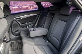 Hyundai i40 CW 1.7 CRDi Comfort - 8