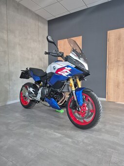 BMW F900XR - 8