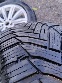 VW London 5x112 R17 215/55 - 8