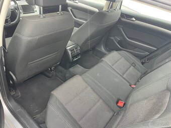 volkswagen passat 8 - 8
