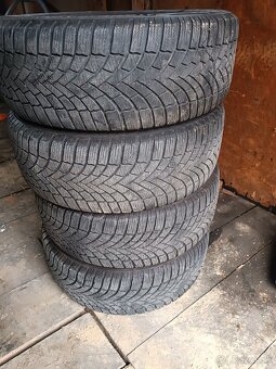 Zimne pneumatiky Bridgestone 215/55R17 - 8