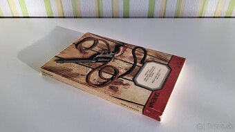 Muž s jazvou - dobrodružný román - 8