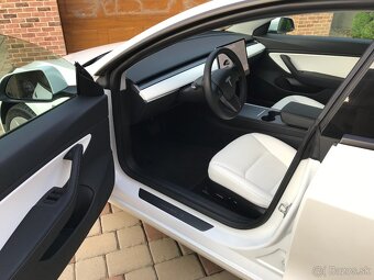TESLA 3 LONG RANGE 4x4 - 8