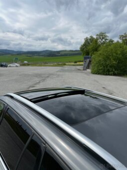 Volkswagen Golf Variant 2.0 TDI DSG WEBASTO,,PANORAMA,,TAŽNÉ - 8