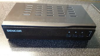 DVB-T PRIJÍMAČ SENCOR SBD 5006T + MONITOR 10" - 8