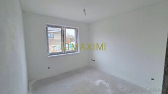 Bungalov v centre obce Cabaj Čápor, Wágnerova ulica - 8