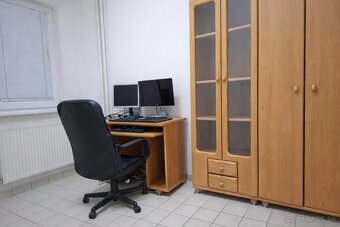 Prenajmem obchodné priestory – 70 m², centrum Púchova - 8