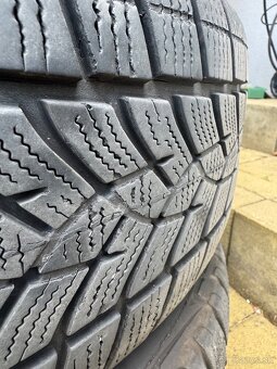 Zimná sada originál  Tiguan Goodyear 215/65r17 - 8