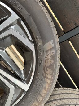 Original letná sada Hyundai i30 5x114,3 R16 205/55 R16 - 8