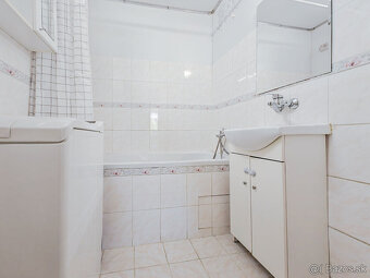 Veľký 3 izbový byt 73m2 s kumbálom na Klokočine - 8