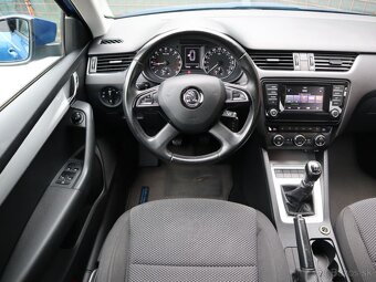 Škoda Octavia 2.0TDi ParkPilot, DigiClima, Výhřivané sedadla - 8
