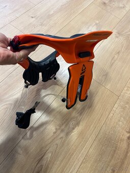 Leatt Neck Brace 4.5 - 8
