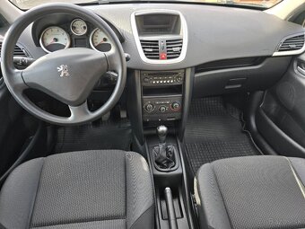 Predám Peugeot 207 1.4 benzín - 8