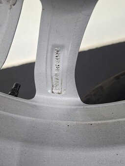 Mercedes R17 Original - 8