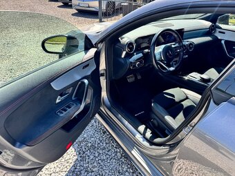 Mercedes-Benz CLA Shooting Brake SB 180 A/T - 8