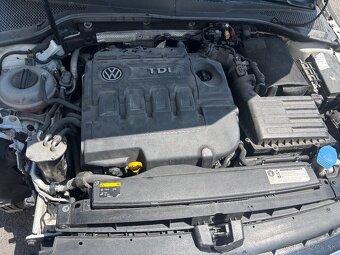 Volkswagen Golf 7 1.6 TDI - 8
