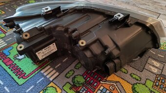 ľavé predné svetlo VW Polo 6R - 8