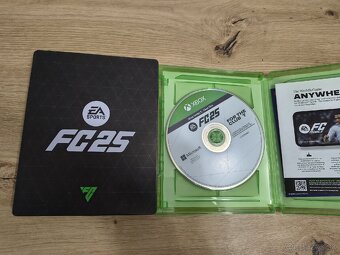 Hogwards legacy , EA sports FC 25 - 8