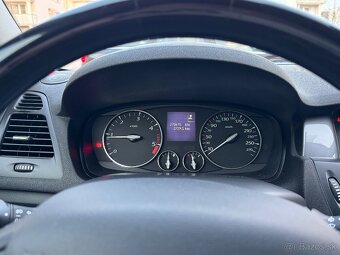 Renault Laguna 2.0DCi 110kw 4Control - 8