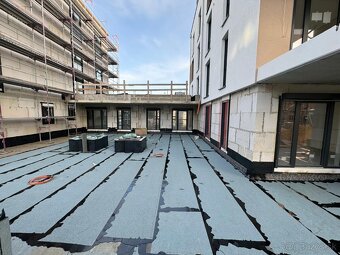 Izolatér plochých striech (bitúmen, fólie, (NEMECKO) - 8