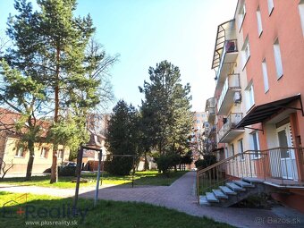 PLUS REALITY| Výnimočne veľký trojizbový byt na predaj - 8