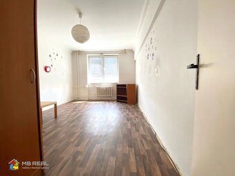 Veľkometrážny jednoizbový byt, Banská Bystrica, Sídlisko - 8
