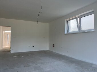 Skolaudovaná Novostavba 4izb, Rodinný Dom Zvončín - 8