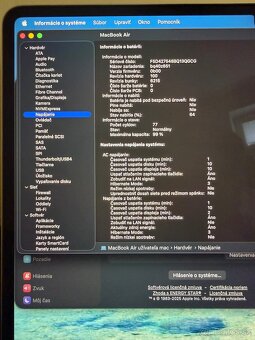 MacBook Air 13" M3 8/256GB - 8