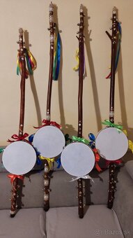 Ozembuchy so strunenim ako hudobný nástroj, alebo darček , - 8