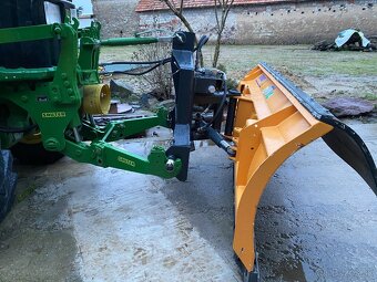 Predám snežnú radlicu SCHMIDT 2m - 8