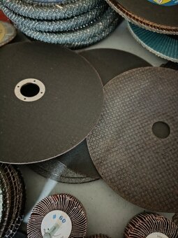 Brúsne kotúče - 8