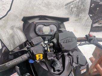 Sněžný skútr Lynx rotax 1200 - 8