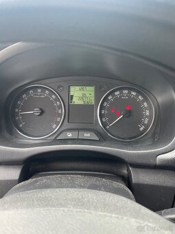 Škoda Fabia 1.6 tdi 55kw combi - 8