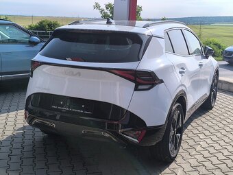 Kia Sportage 1.6 T-GDi FWD 7DCT MY25 EDÍCIA 30 - 8