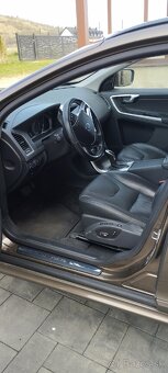 Volvo XC60 - 8