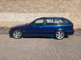 BMW e36 320i touring - 8