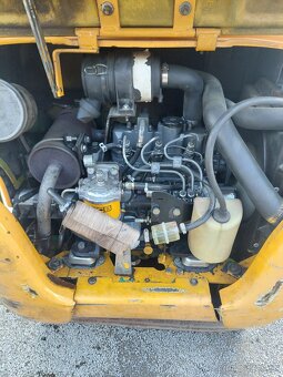 Minibager JCB 8015 - 8