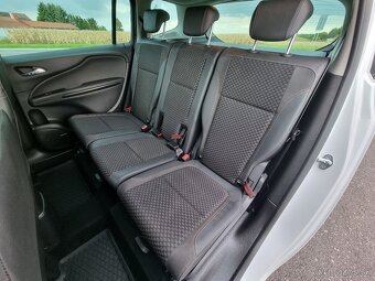 Opel Zafira 1.6CDTi Innovation 136k MT6 5m za 11.900 € s DPH - 8