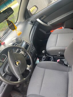 Chevrolet Aveo - 8