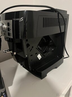 De’Longhi Magnifica S - 8