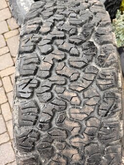 gumy BFgoodrich ALL-Terrain T/A - 8