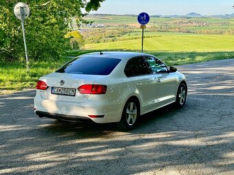 Volkswagen Jetta len 122tis km - 8